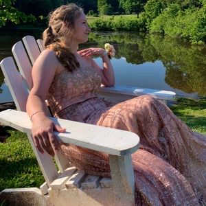 Rose gold prom dress. Size 8 (medium) I think